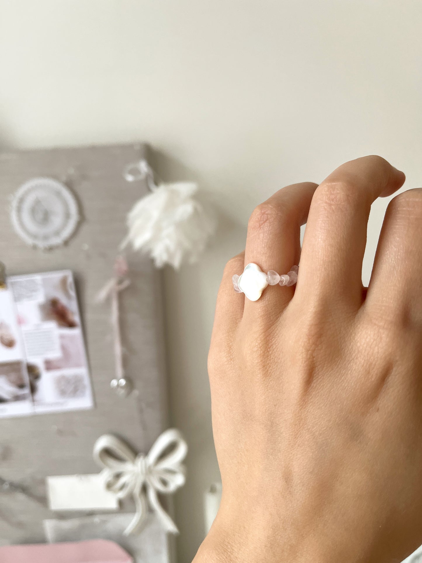 LUCKY SPELL RING (różowy kwarc)